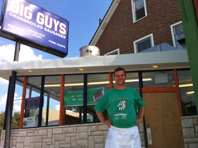 Big Guys Sausage Blue Collar Gourmet For Roosevelt Road Oak Park Il Patch Big Guys Sausage Blue Collar Gourmet For Roosevelt Road Oak Park Il Patch