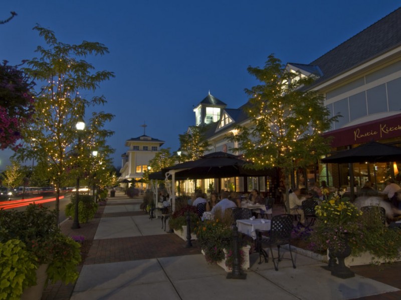 Derby Street Stores Open Early on Black Friday Hingham, MA Patch