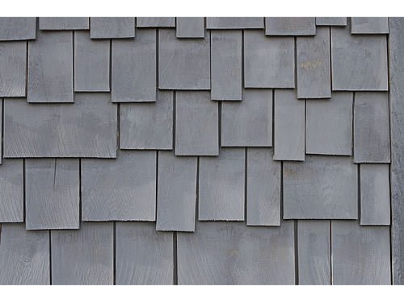 The Pros and Cons of Cedar Siding vs. Fiber Cement Siding in Hinsdale