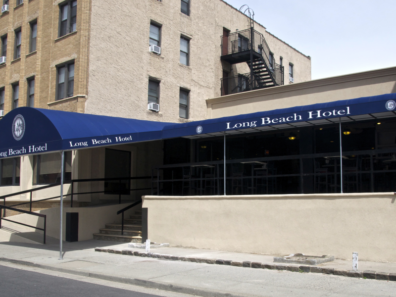 Long Beach Hotel Opens Its Doors Long Beach Ny Patch 1731