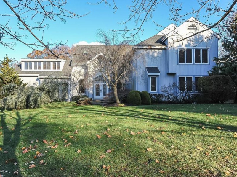 Just Listed Sensational custom built home sitting on a culdesac