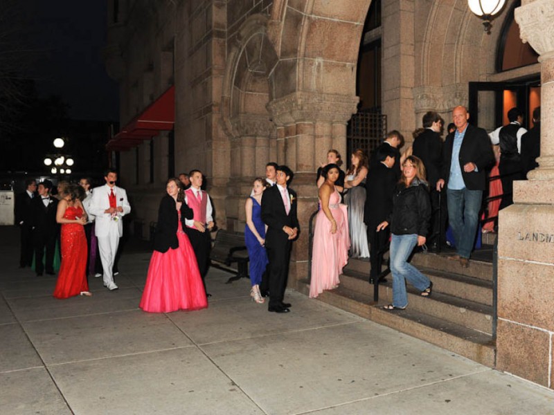 PHOTOS: Maple Grove Senior High Prom Maple Grove MN Patch PHOTOS: Maple Grove Senior High Prom Maple Grove MN Patch