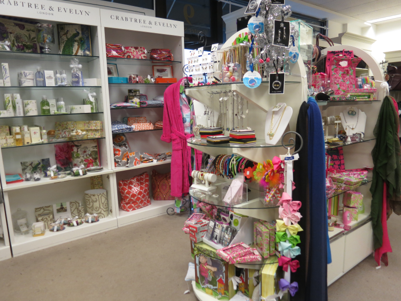 Open House in Wilton Caters to Last Minute Christmas Shoppers Wilton