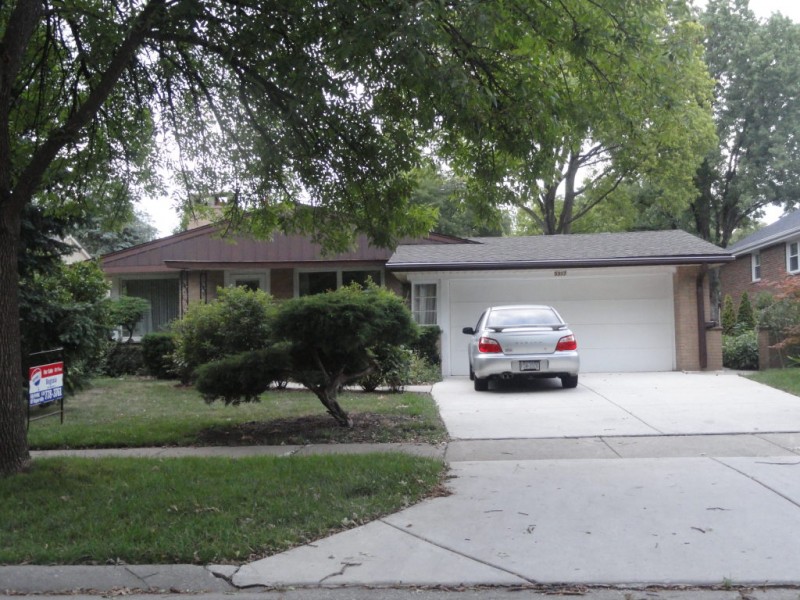 House Hunt Five Ranch Homes for Sale in the Village Western Springs