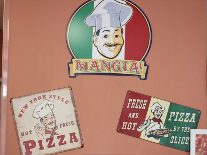 Owner Changes Pearl River Pizzeria�s Name to Russo�s House