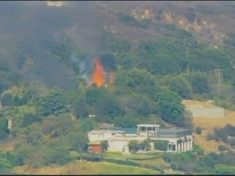 Echo Lake Ca >> UPDATE: Blaze Extinguished Near Jack Nicholson's Home in ... Echo Lake Ca >> UPDATE: Blaze Extinguished Near Jack Nicholson's Home in ...