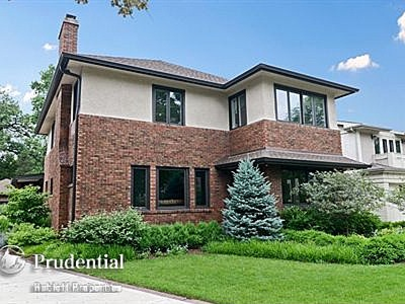 The 5 Largest Houses for Sale in Oak Park, River Forest Real Estate