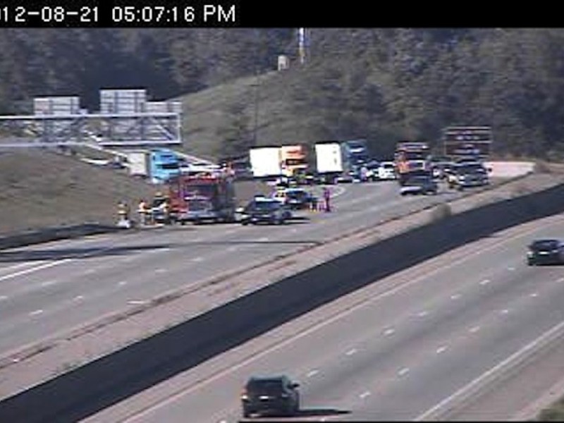 UPDATE All Lanes of Interstate 35 Reopen Following Fatal Crash