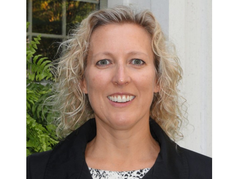 Meet Bridget Anderson Candidate for Wayzata City Council Lake