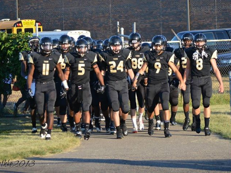 Fridley High School Football Team Faces St Louis Park Tonight Fridley High School Football Team Faces St Louis Park Tonight