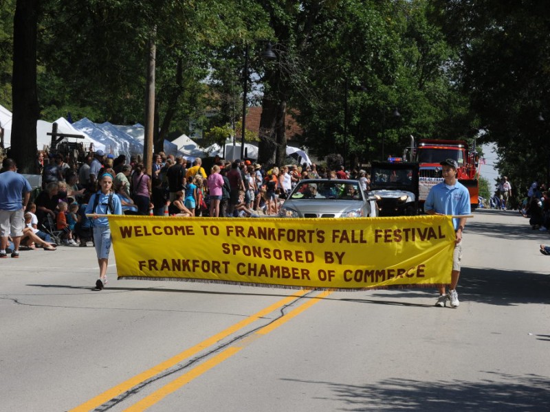 Fall Fest Photos Parade Takes Downtown Over the Rainbow Frankfort