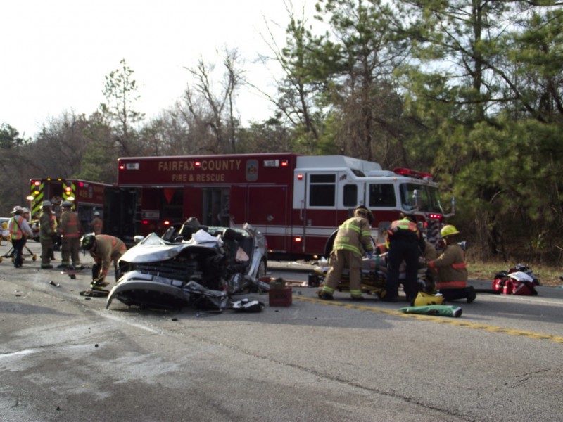 After Crash, Police Close Route 1 To Reconstruct Scene Greater