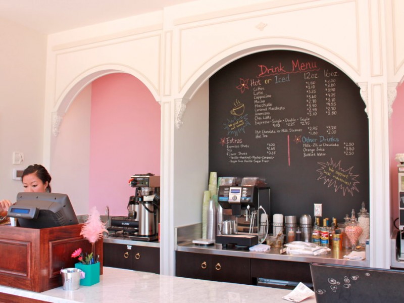 Nadia Cakes Cupcake Shop, Custom Cake Studio Opens in