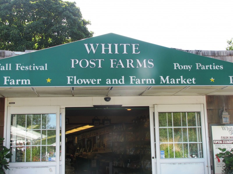 White Post Farms Logs 90 Years In Dix Hills Soil Half Hollow Hills