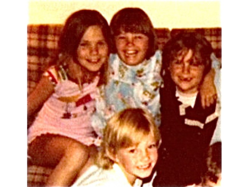 Friends of Slaying Victim Tina Faelz Remember Her as Kind