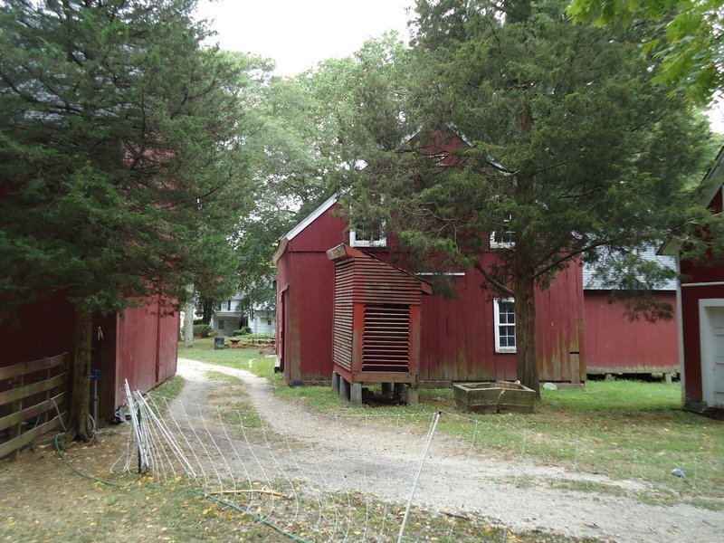 Franklin O. Arthur Barn Subject of Smithtown's Colonial History