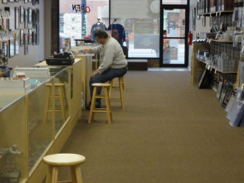 Baseball Card King Hits Homerun on 95th Street Oak Lawn, IL Patch