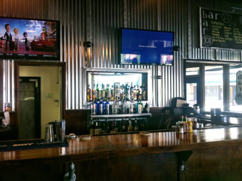 Bar 101 in Old Town Roseville Celebrates Grand Opening Saturday