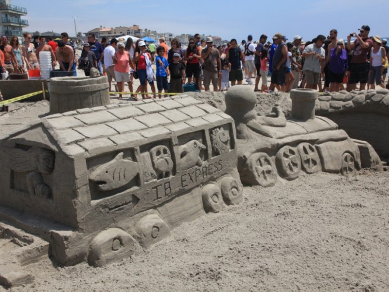 Photo Gallery Shots from the Sand at Nation's Largest Sandcastle