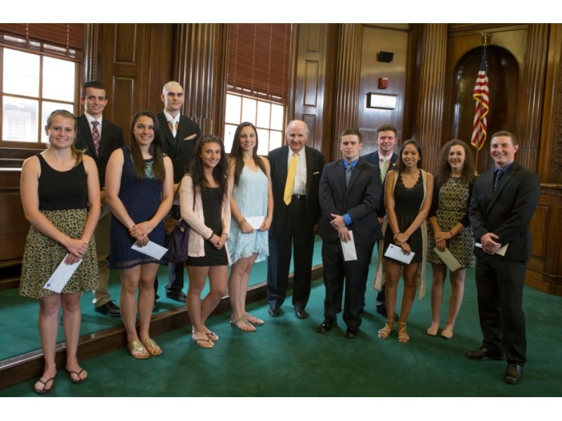 Rhode Island Foundation Scholarships Rhode Island Foundation Scholarships