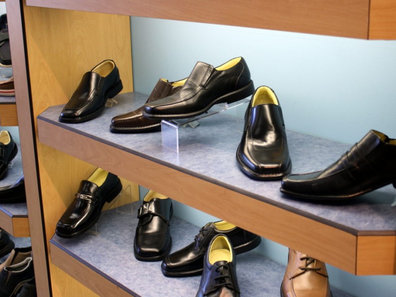 Jenny Jon Shoes, Once a Retirement Project, Earns Accolades ... ... Jenny Jon Shoes, Once a Retirement Project, Earns Accolades-0 ...