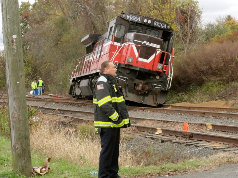 Middletown Train Derailment Spills Hundreds of Gallons of Fuel