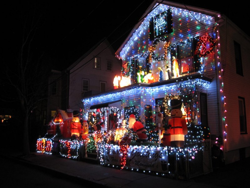 PHOTOS Somerville Christmas Decorations Somerville, MA Patch