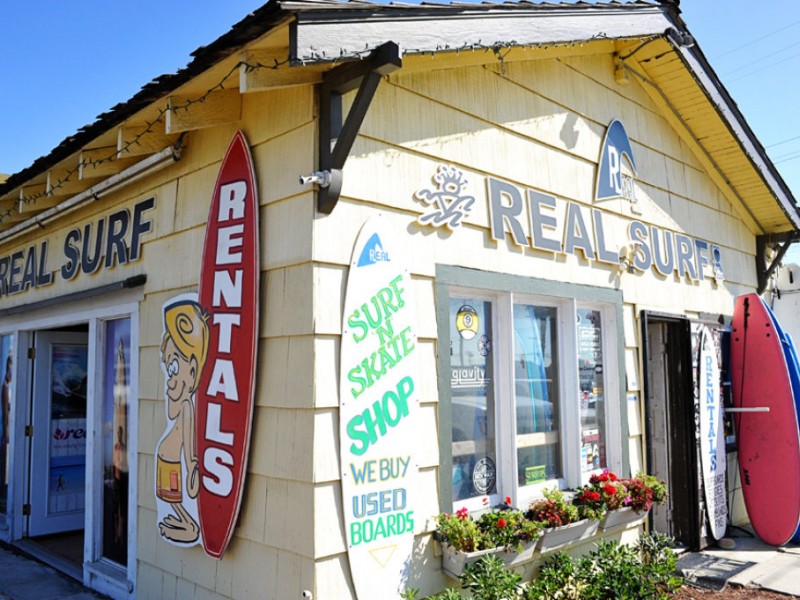 Real Surf Shop Helping Teenage Surfers Get Chicks Since 2003