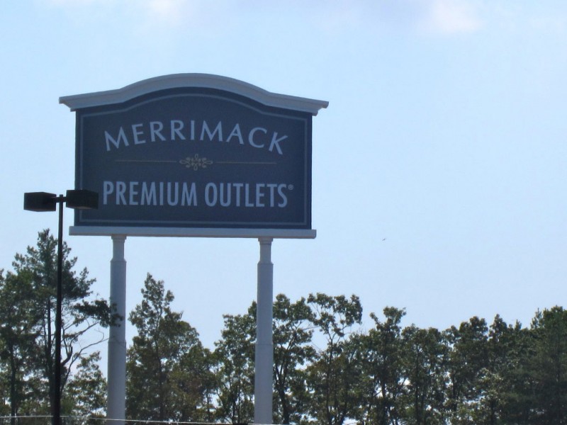 Black Friday Deals at Merrimack Premium Outlets | Bedford, NH Patch