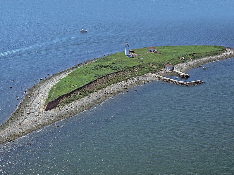 Faulkner Island 1982 And After Sandy In 2012 Madison Ct Patch 9603