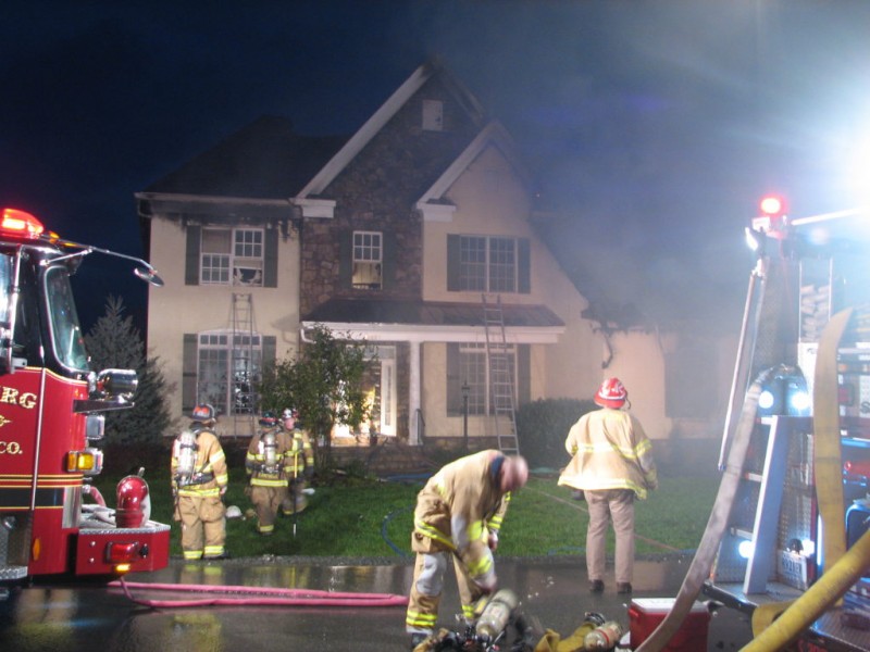 Update House Fire Displaces Four, No Injuries Reported Leesburg, VA