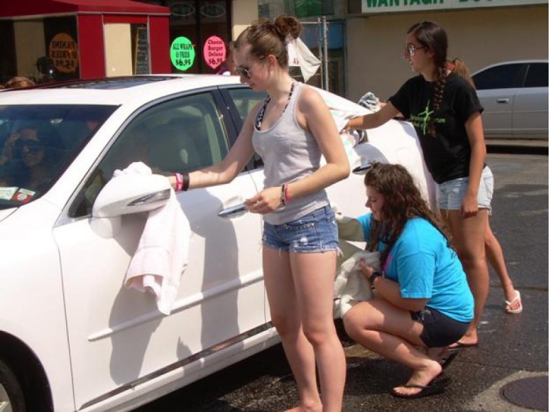 Wantagh Dance Team Holds Fundraising Car Wash Wantagh
