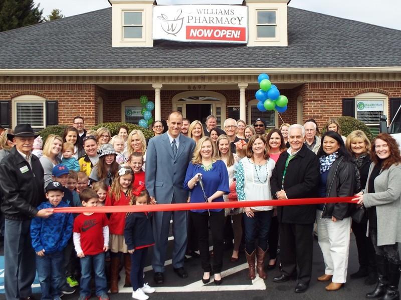 Williams Pharmacy Celebrates Grand Opening in Douglasville 