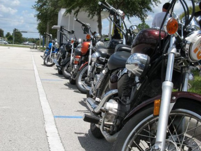 Motorcycle Endorsement Classes Help New Riders Stay Safe | New Tampa