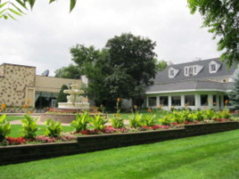 The Country Squire Closes Its Doors Grayslake Il Patch