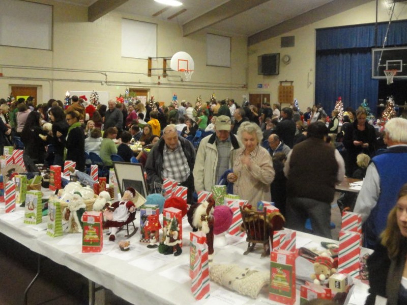 Christmas Begins in Little Compton With the Annual Tree Spree [VIDEO