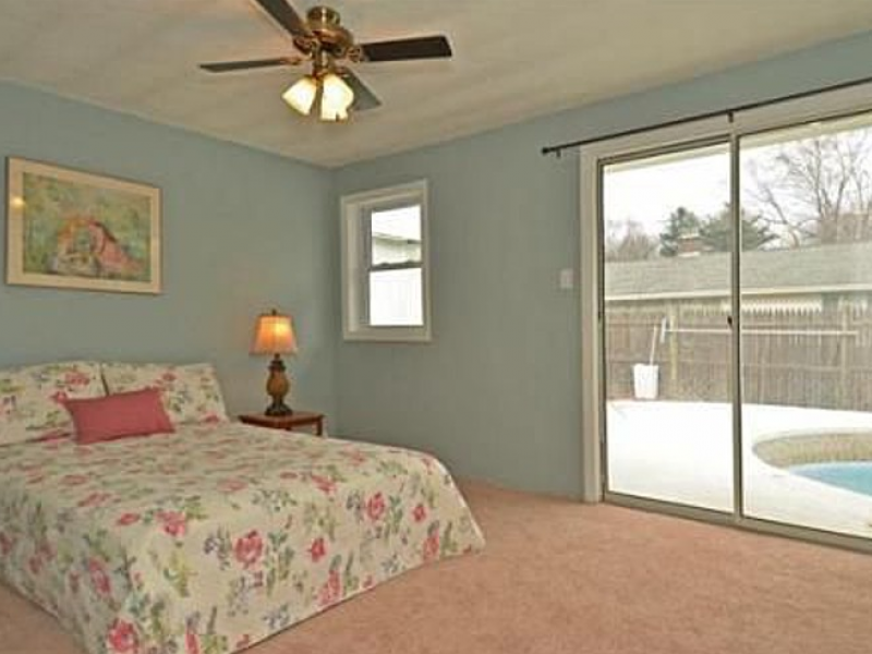 HOME OF THE WEEK 3Bedroom Campanelli Ranch Home with Pool