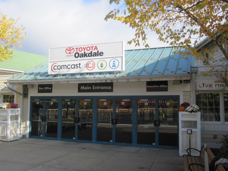 Business Expo Returns to the Oakdale Theater in Wallingford