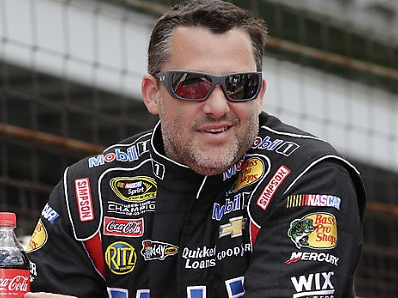 NASCAR Driver Tony Stewart Breaks Leg in Iowa Crash | Johnston, IA Patch