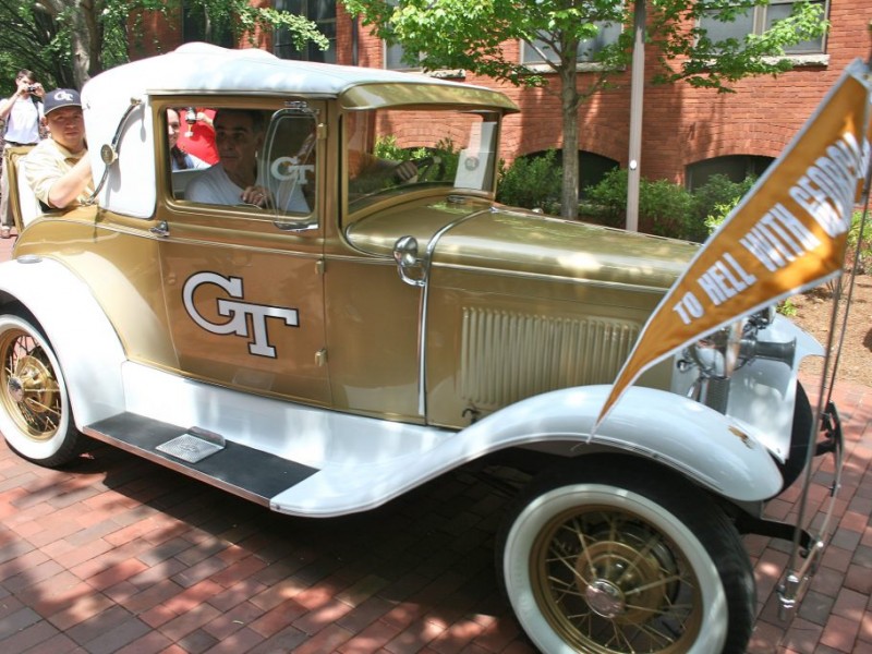 Junior's Grill Closes at Tech, Owner Hopes for Resurrection Midtown