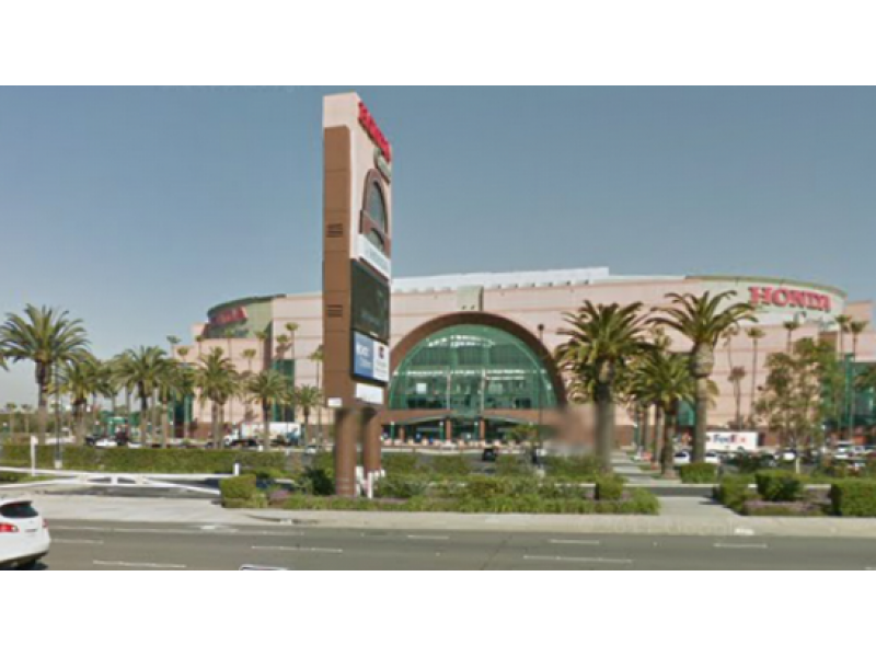 Anaheim Ducks to Raise Awareness for OC Animal Care