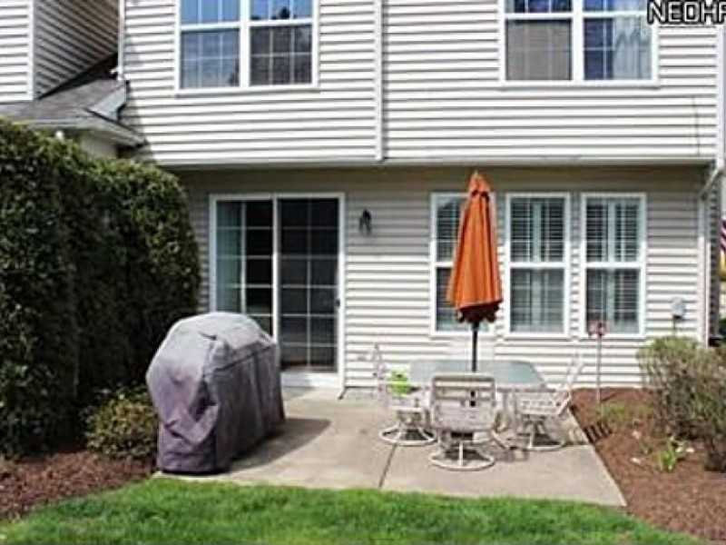 Crocker Park Condo Has Updated Kitchen, Bathrooms Westlake Condo for