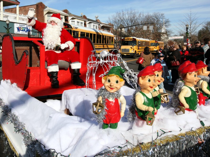 Share Your Photos from the Holiday Parade Here Moorestown, NJ Patch