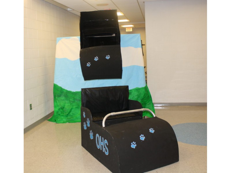 Dozens Volunteer for Oxford HS Post Prom 'Carnival' Oxford, CT Patch