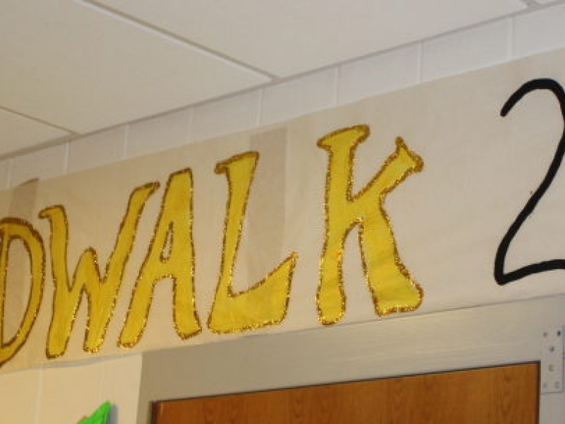 Dozens Volunteer for Oxford HS Post Prom 'Carnival' Oxford, CT Patch