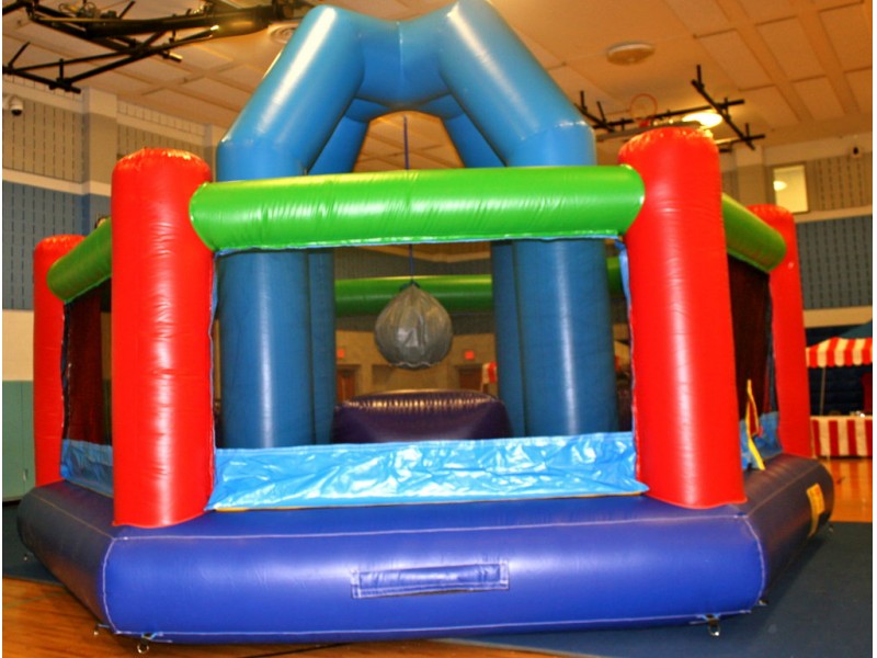 Dozens Volunteer for Oxford HS Post Prom 'Carnival' Oxford, CT Patch