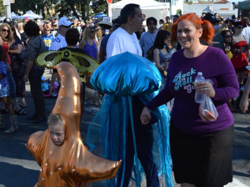 Halloween Dog Parade Charms Crowds Again Belmont Shore, CA Patch