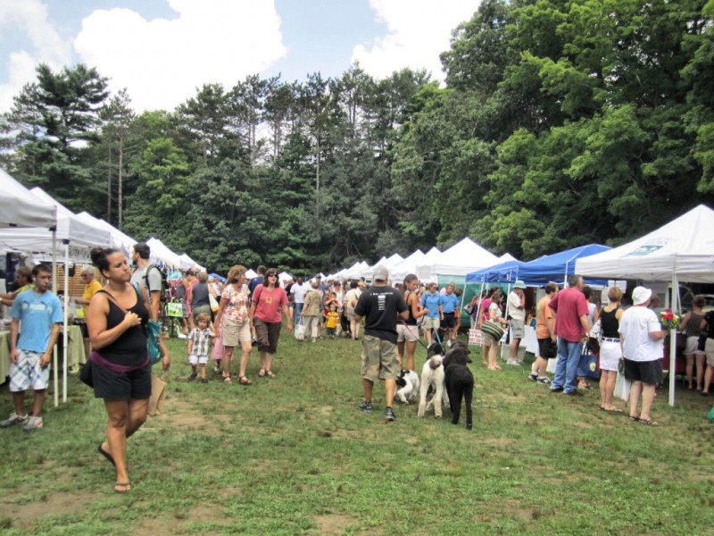 Connecticut's Largest Farmers Market Makes A Great Day Trip