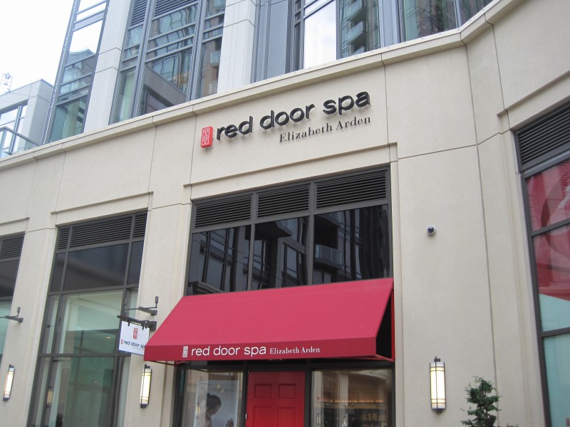 The Great Escape Elizabeth Arden Red Door Spa Oakton Va Patch