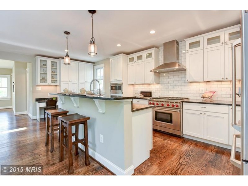 Del Ray WOW House Renovated 1920 Farmhouse Del Ray WOW House Renovated 1920 Farmhouse